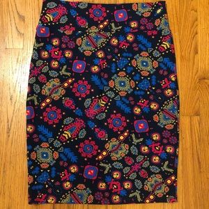LulaRoe Cassie Size Large